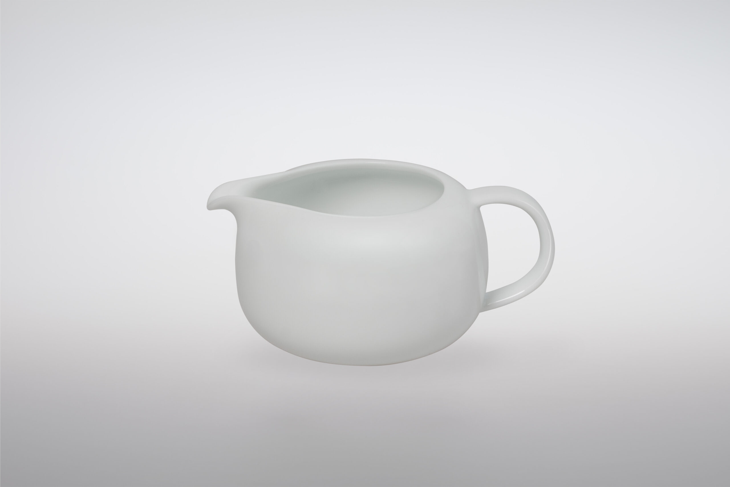 Chinese-style Porcelain Tea Serving Pot 300ml